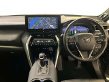 広々とした車内空間に優れた燃費性能。更にデザインも上質で人気のお車です!