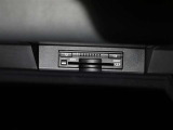 ETC車載器が搭載されているので、高速道路の乗り降りもノンストップで通過できます♪