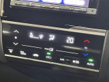 【オートエアコン】お好みの温度設定を行うことで、昼夜問わず寒暖差の大きい時期にも自動で風量を調整。快適なドライブを楽しめます。