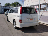 アイシス 1.8 プラタナ 4WD 