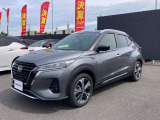 左斜前。