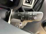 オートライト装備。周囲の明るさに合わせて自動でライトを点灯・消灯し運転時の操作負担を軽減します!