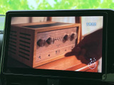 テレビ番組を画面で視聴できる装備です。停車中の休憩時間にニュースや番組を楽しめるので、待ち時間にも車内で過ごす時間をより充実させたい方におすすめです。
