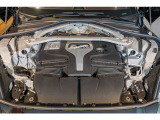 4.0L V8ツインターボエンジン搭載軽快かつパワフルな走りを存分にお楽しみください