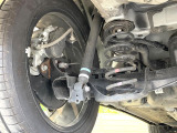 お車を安心してお乗りいただく為には、足回りの定期点検が欠かせません。サービスサポート(有償保証)では無料点検もご提供しており、安心のカーライフをお過ごしいただけるサポート体制が整っています。