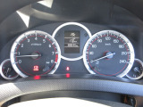 走行距離は、《98832km》となっております。※写真撮影当時の走行距離となっております。ご了承下さませ。