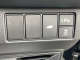 こちらの車両はホンダセンシングやパーキングセンサーなどの安全支援装置が装備されてますよ!(^^)!