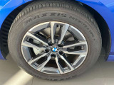 アウトバーンの走行を見据えたBMWの足回りは高い走行性能にこだわりが御座います。
