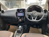 納車から1ヶ月を目安に無料点検を受けていただけます。(最寄りの日産のお店でも可能です)