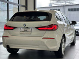 BMWのメカニックによる、100項目の納車前点検エンジン、ミッション、マフラー、電気系統やコンピュータなどを詳細に点検します。交換基準の部品があれば、純正部品を使用し整備した後にお客様にお渡しします。