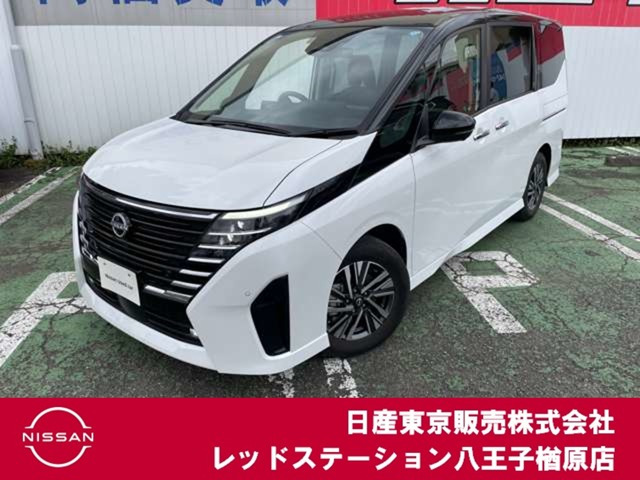 セレナ 1.4 e-POWER ハイウェイスターV 