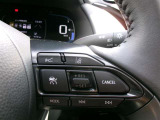 レ-ントレーシングアシストは、車線の逸脱を検知して音で教えてくれます。ドライブのサポートになりますね。(補助装置です)
