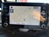 運転を妨げないデザインのインパネ。各操作スイッチは使いやすい位置に配置されてます。