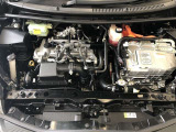 エンジンとモーターが協調して走る先進のハイブリッドシステム。地球環境に優しいパワーユニットです!