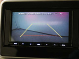 バックカメラ搭載です!車庫入れが苦手な人はもちろん、車両感覚に自信がある人にもお勧めです!見えない箇所が見えるようになるので、低い障害物や隠れてしまっている子供の存在等にも気付く事が出来ます。