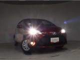 高輝度で点灯速度が速いLEDヘッドライト装備!LEDの明るい光が走行中の視界の確保をサポートして、夜のドライブがより楽しく安全に運転できます♪