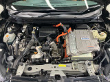 エンジンルームもクリーニング済みできれいですよ。日産の整備士がしっかりと丁寧に点検していますので安心してお乗りいただけます