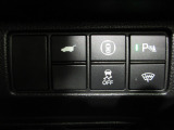 パーキングセンサーを装備しています。全車、弊社専門スタッフによる内外装クリーニングを実施しております。綺麗な状態でご納車いたします。