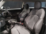 ★他府県の御客様も大歓迎!☆お勧めの1台!早い者勝ちです!☆車両詳細はMINI NEXT箕面店迄!★