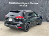 納車前に入念な点検整備をさせていただきます。もちろん全車走行距離無制限のワイド保証付きですので安心してお乗りいただけます。