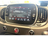 お持ちのスマートフォンが使える、Car Play&Android Auto対応のU-Connectを搭載。ナビゲーションアプリがご利用いただけます。
