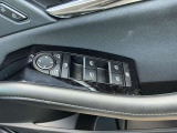 DVDプレーヤーにUSBソケットが2口ございます。お好きな音楽を車に持ち込んで聴くことが出来ます。走行中にDVD映像の再生はできません