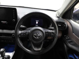 各操作スイッチなどもハンドルから手を放すことなく操作可能で安全運転に支援いたします!