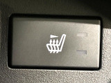 【シートヒーター】寒い日に重宝するシートヒーター!エアコンより早く温まってくれるので寒がりの人も安心ですね♪エアコンの温風は乾燥するから苦手、という方にもをおすすめです。