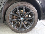 BMWならではの卓越した走りを支えるホイールと足回りです!