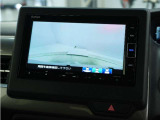 ◆バックカメラ◆リバースにするだけで映ります、後方の安全確認や、狭い駐車場での車庫入れ、雨の日や夜間など視界の悪い時に便利です!安全にバックする為には欠かせない装備です。