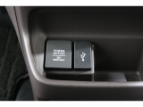 スマートフォンなどの音楽再生が可能なUSB接続ジャック装備車両です♪♪♪