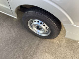 ☆お車についた傷やヘコミ、事故の修理もハヤシにお任せください。自社鈑金工場で修理ができますの安心です☆