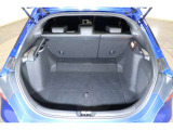 開口部が広くて荷物の積み込みも楽に出来ますね!