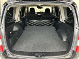 写真のように後部座席を倒せば、普段なかなか載せることのないような大きな荷物もしっかり積むことができそうですね。