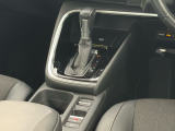 ★ブレーキホールド★ブレーキペダルを離しても停車し続けてくれる機能♪ちょっとした信号待ちなど街中を走るときにあると嬉しいですね