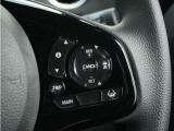 ◆アダプティブクルーズコントロール◆予め設定した車速内でクルマが自動的に加減速。前走車との適切な車間距離を維持しながら追従走行します。【LKAS】車線維持支援システムでステアリング操作を支援。