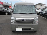 走行距離無制限の日産ワイド保証が納車日より1年間付帯されます。納車後は全国日産ディーラーで保証修理対応可能ですので安心。エンジン等だけでなくエアコンやパワステ、更に純正ナビも保証対象ですので安心です。