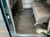 足元は広々♪しっかり内装ルームクリーニングを実施しています。車に自信があるからこそ、是非一度ご来店頂き見てもらえると幸いです。