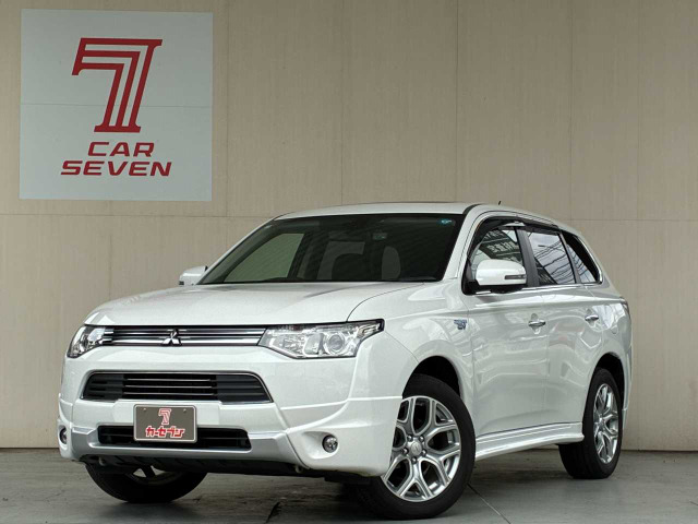 アウトランダーPHEV 2.0 G プレミアムパッケージ 4WD