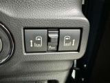 両側電動スライドドアで狭い所でも乗り降り楽々です!