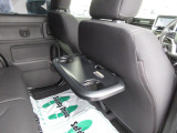こちらの車両は店頭での現車確認、弊社にご入庫頂ける方限定の販売とさせて頂きます。遠方のお客様には大変申し訳ございませんがご了承をお願い致します。