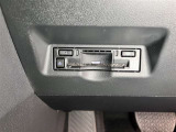 ETC2.0ユニットが搭載。従来のETCに加えて渋滞回避支援や安全運転支援などの情報サービスも提供。より安全で快適な道路利用をサポート。