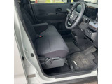運転席は広くゆったり作られているので運転される方もリラックスして運転できます!