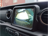 サイドカメラもありますので駐車も安心