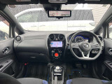 ノート 1.2 e-POWER X ブラックアロー 