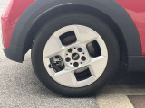 【MINI NEXT 認定中古車】安心の保証プログラムや延長保証など、MINI NEXT車両をご購入いただいたオーナーの皆様に、より快適なMINIライフを楽しんでいただくためのユニークなサービスをご用意しております。