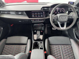 RS3セダン 2.5 4WD 