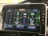 駐車時の安全をサポートするバックモニターを搭載。狭い場所でも安心して運転できます。