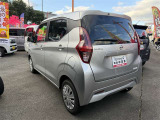 土日も営業しておりますので、お気軽に現車を見にご来店ください。