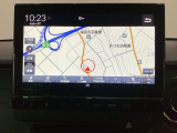 ナビゲーションはフルセグTV、インターナビ対応のGathers純正メモリーナビを搭載しています。Bluetoothオーディオ機能がありますので、スマートフォンなどの音楽も再生できます。